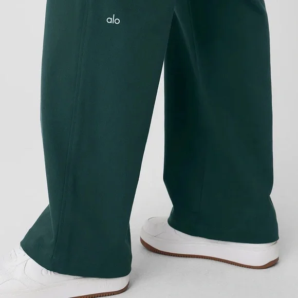 Alo Yoga Road Trip Trouser - Picture 4 of 7